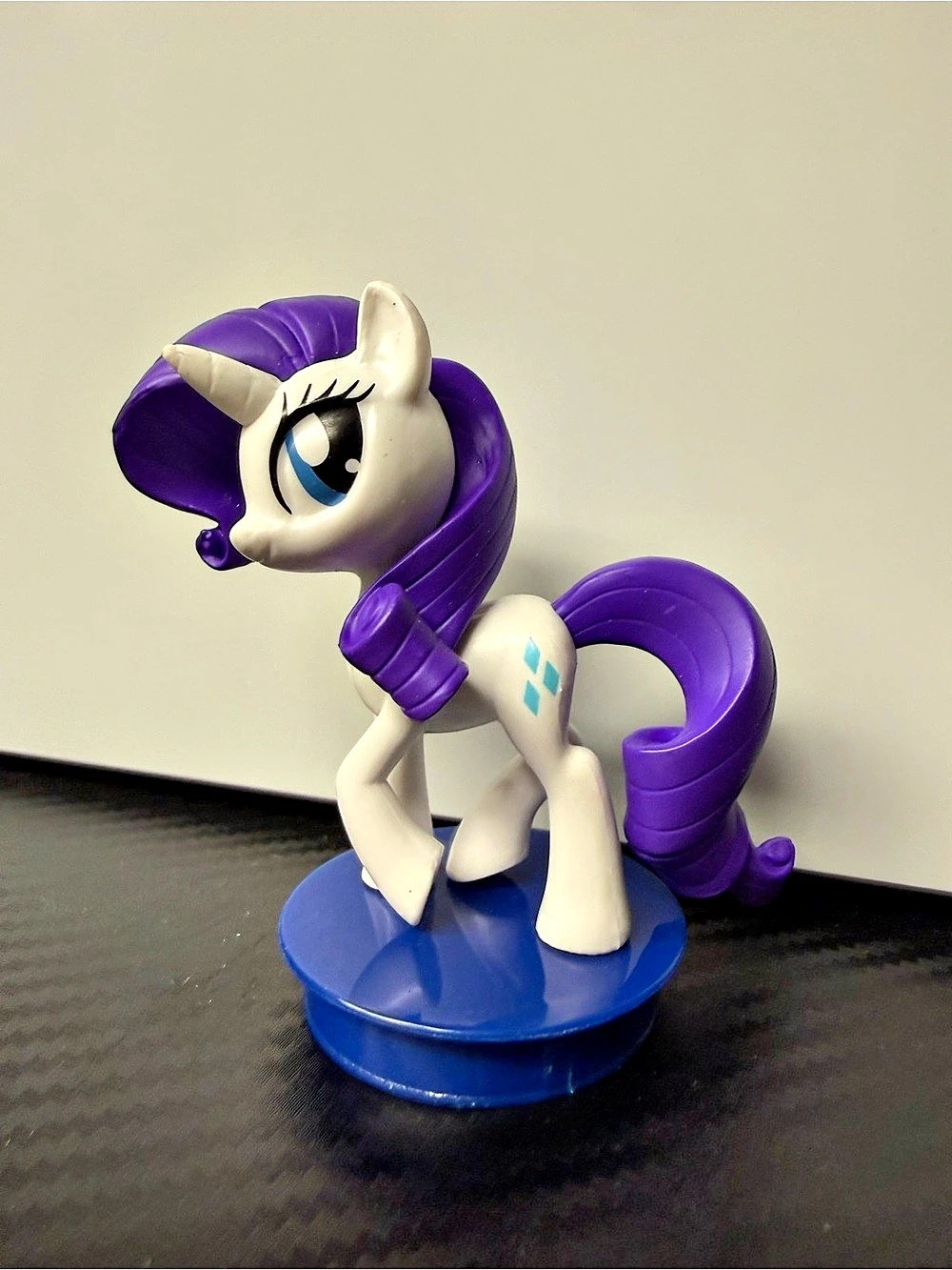 Hasbro My Little Pony The Movie Rarity Cinema Cup Topper Figure Purple & White